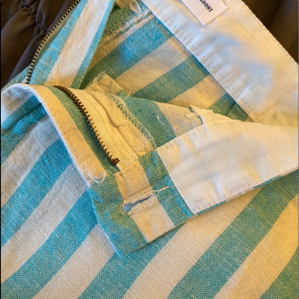 linen blend Old Navy “every day” shorts 🦋